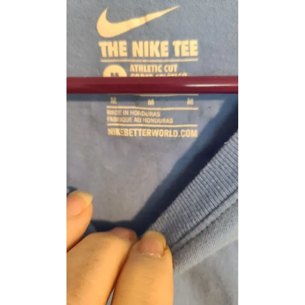 The Nike Tee shirt Size Med Tarheel #23 Jordan‎